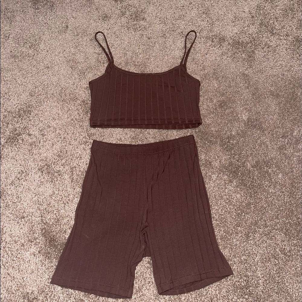 Brown Two Piece Outfit - Picture 3 of 6